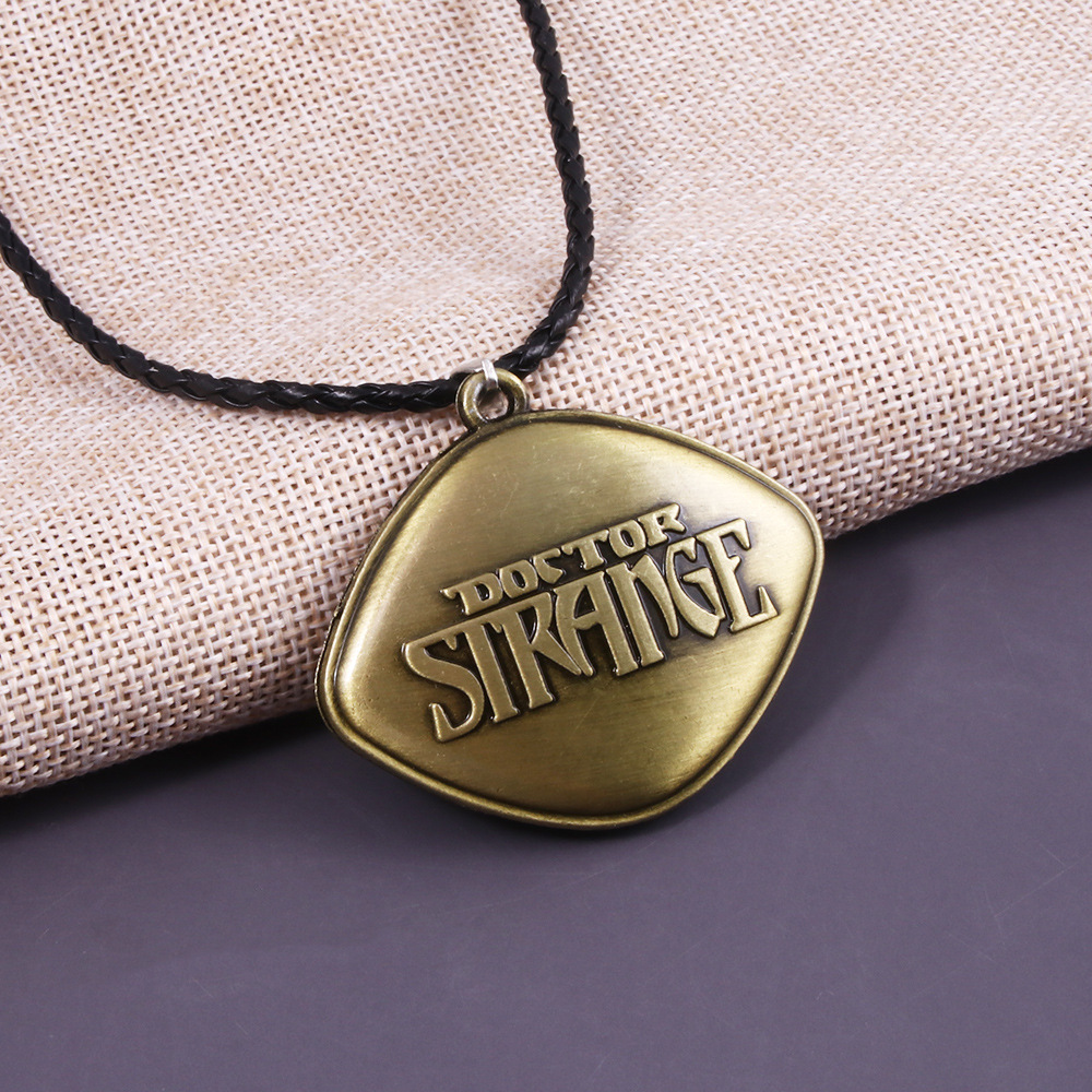 Dr 이상한 키 체인 Agamotto 시간의 눈 보석  - Health Wellness Gifts 리뷰 및 가격